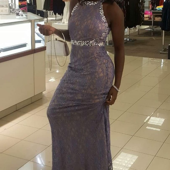 Dress - Picture 2 of 3